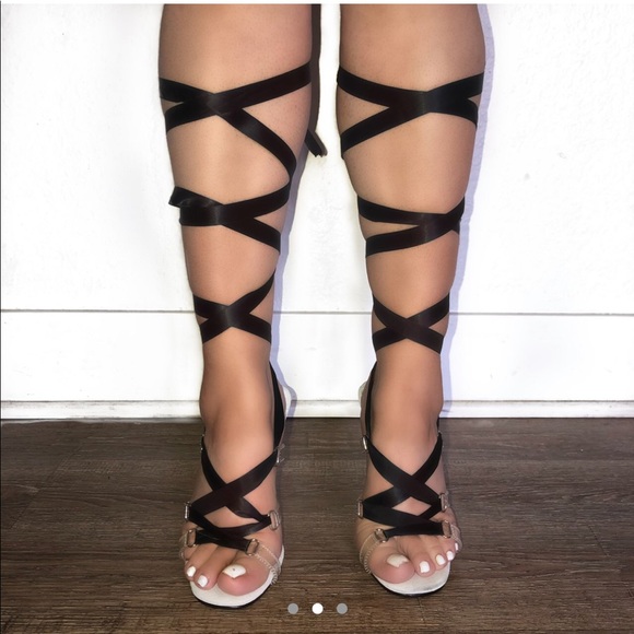 ✨Cutest Y2K “stripper” heels ✨ - Picture 2 of 3